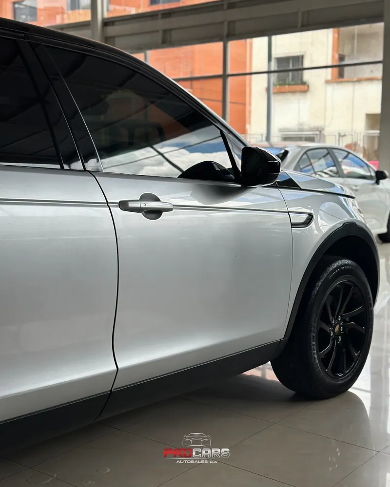 Land Rover Discovery sport 2016 Plateado Caracas