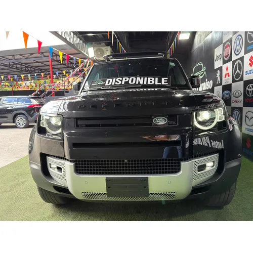 Land Rover Defender P300 2024 Negro Caracas