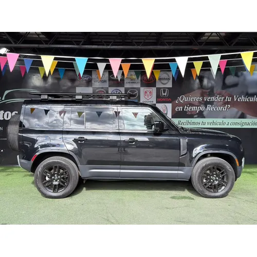 Land Rover Defender P300 2024 Negro Caracas