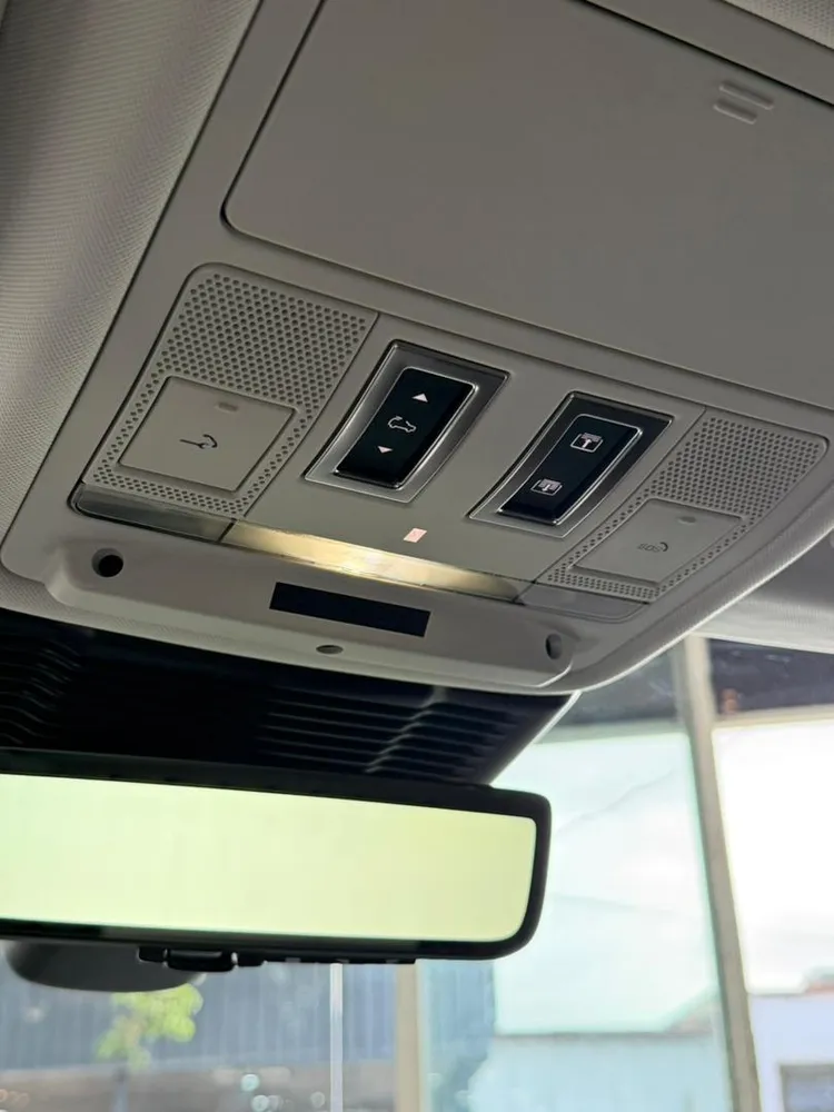 Land Rover Range Rover Evoque 2025 Negro Caracas