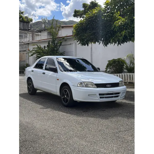Ford Laser LXI 2003 Blanco Caracas