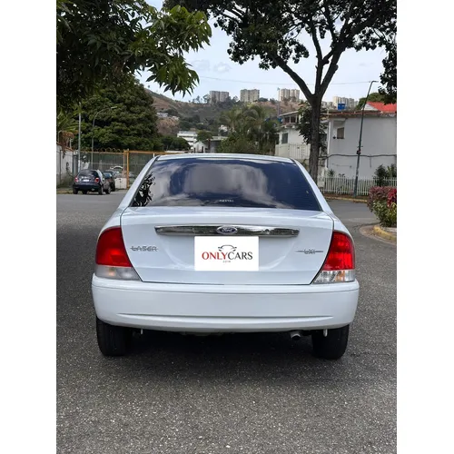 Ford Laser LXI 2003 Blanco Caracas