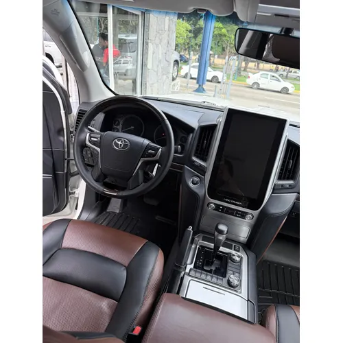 Toyota Land Cruiser 200 2019 Blanco Caracas