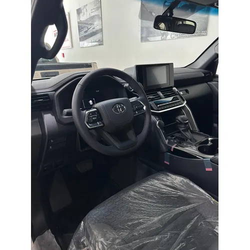 Toyota Land Cruiser 300 2025 Blanco Caracas