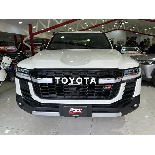 Toyota Land Cruiser 300 GR 2025 Blanco Caracas