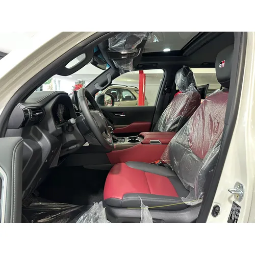 Toyota Land Cruiser 300 GR 2025 Blanco Caracas