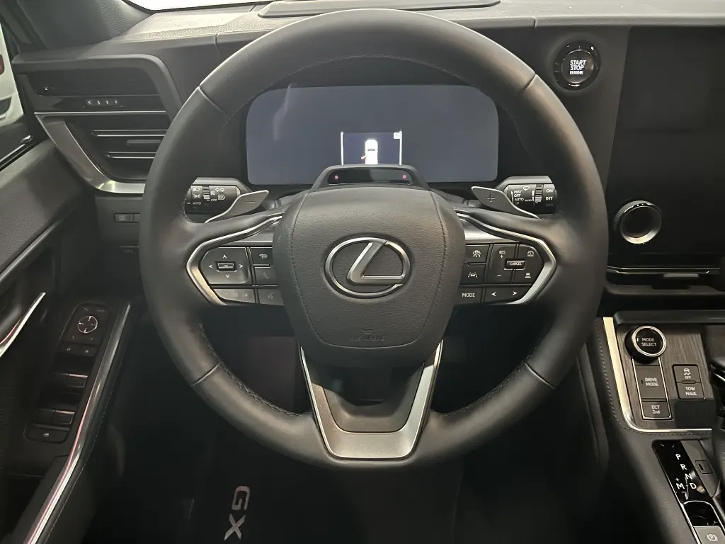 Lexus GX 550 Luxury 2025 blanco6