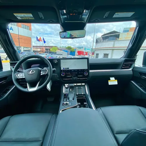 Lexus GX 550 2025 Plateado Caracas