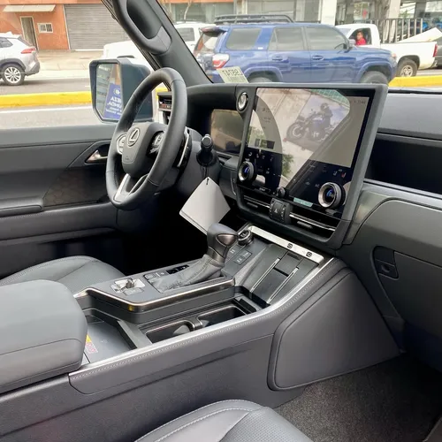 Lexus GX 550 2025 Plateado Caracas