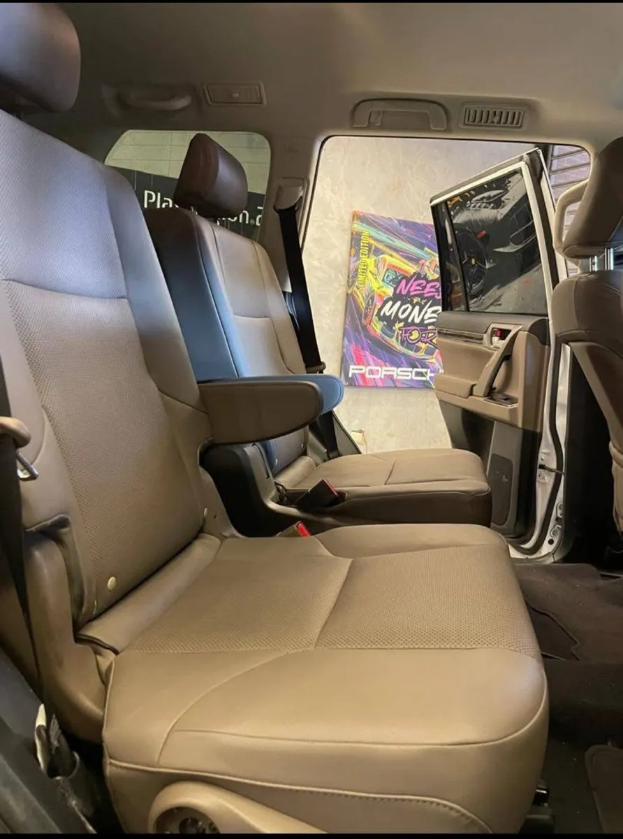 Lexus Gx460 4x4 2021 blanco5