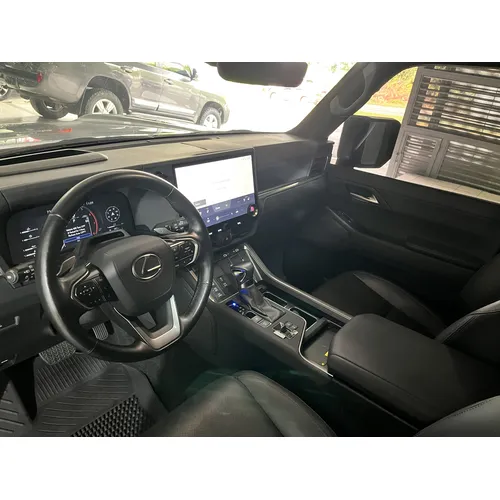 Lexus GX 550 Overtrail Plus 2024 Gris Caracas