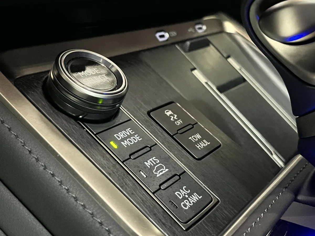 Lexus Gx550 Overtrail Plus 2024 gris9
