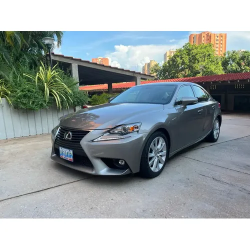 Lexus IS 200T 2016 Plateado Maracaibo