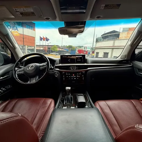 Lexus LX 2018 Gris Caracas