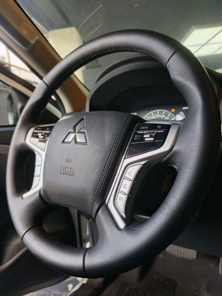 Mitsubishi Montero Sport 2023 Blanco Caracas