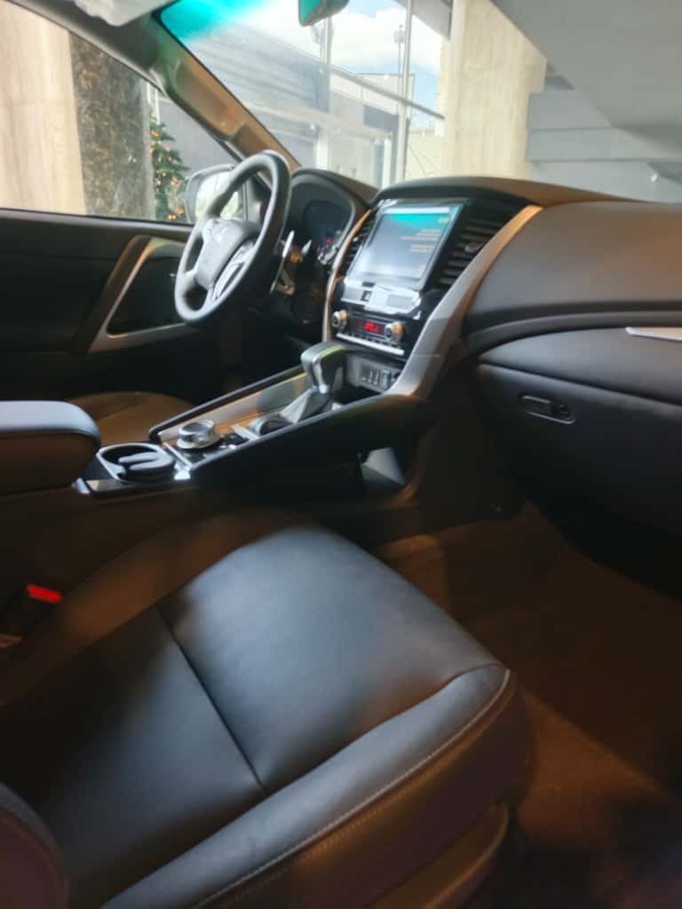 Mitsubishi Montero Sport 2023 Blanco Caracas