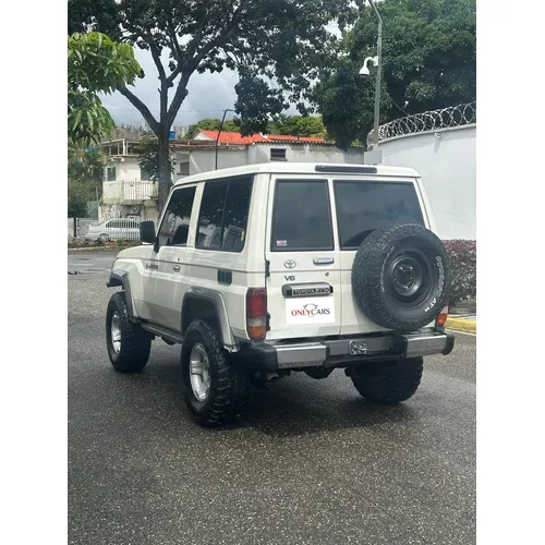 Toyota Land Cruiser 2010 Blanco Caracas