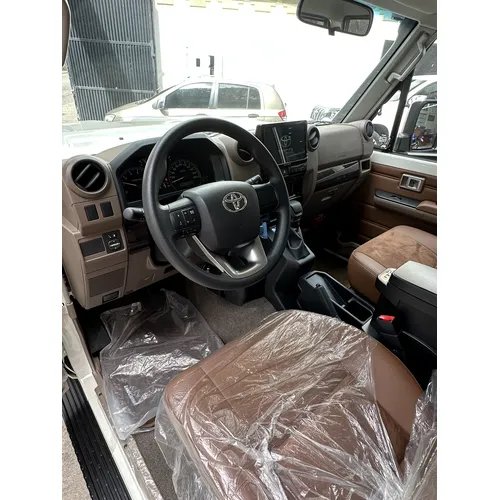 Toyota Land Cruiser 71 Machito Dubai 2024 Blanco Caracas