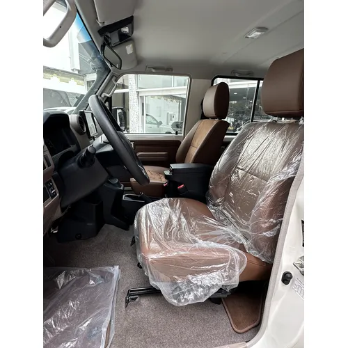 Toyota Land Cruiser 71 Machito Dubai 2024 Blanco Caracas