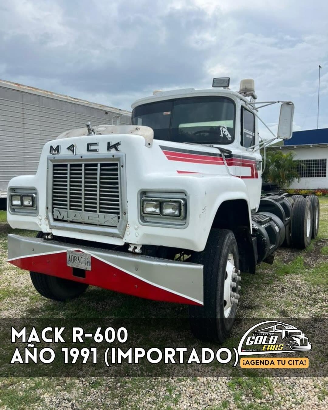Mack R-600 1991 Blanco