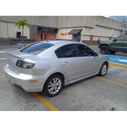 Mazda 3 2008 Plateado Caracas