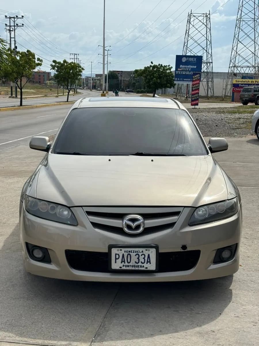 Mazda 6 año 2007 Dorado