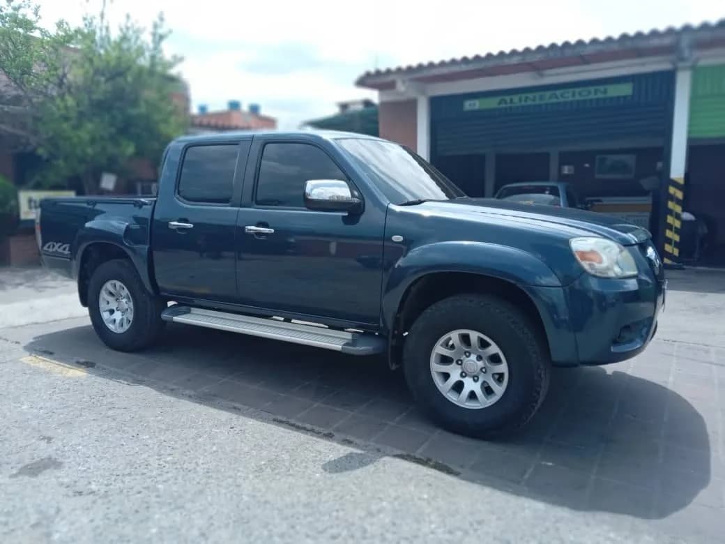 Mazda BT-50 2012 4x4 Azul