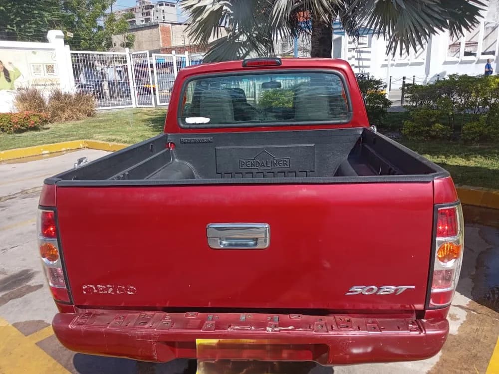 Mazda BT-50 2011 Rojo Maracay