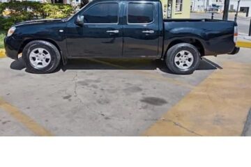 Mazda BT50 2012 pick-up negra5