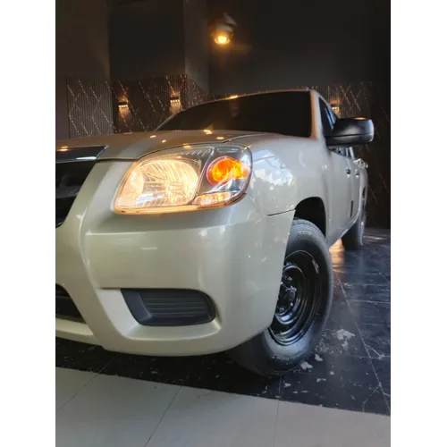 Mazda BT-50 2012 Dorado Caracas