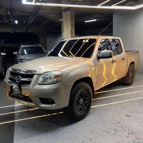 Mazda BT-50 2012 Beige Caracas