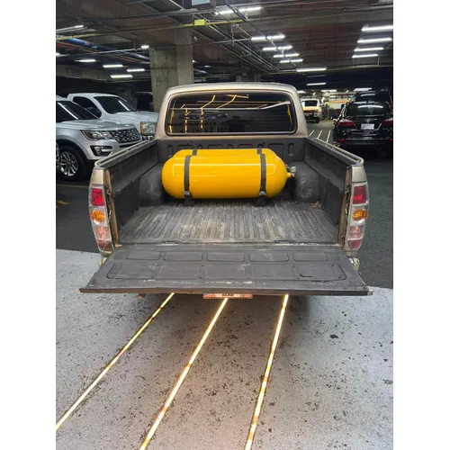 Mazda BT-50 2012 Beige Caracas