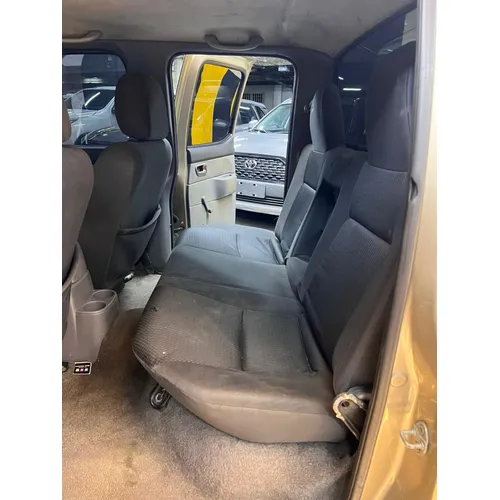 Mazda BT-50 2012 Beige Caracas