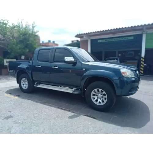 Mazda BT-50 2012 Azul Guarenas