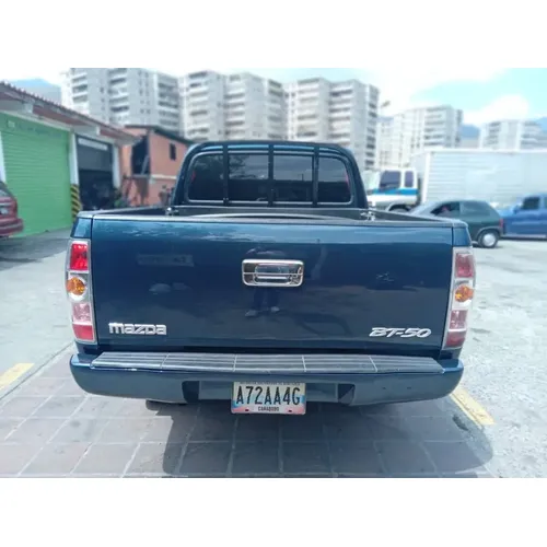 Mazda BT-50 2012 Azul Guarenas