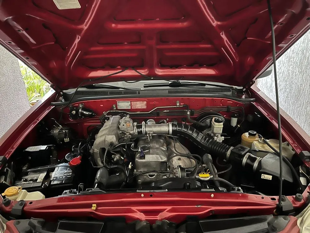 Mazda BT-50 2011 Rojo Maracay