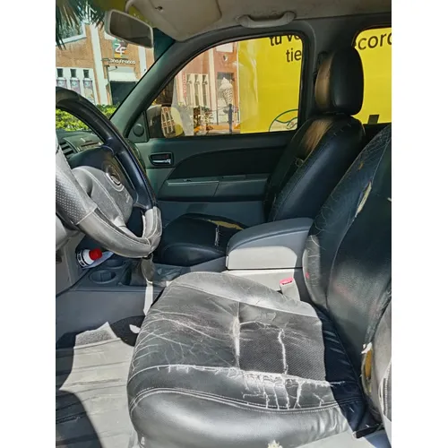 Mazda BT-50 2012 Negro Maracay