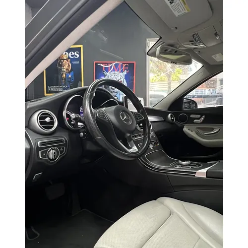 Mercedes-Benz C300 2017 Gris Caracas