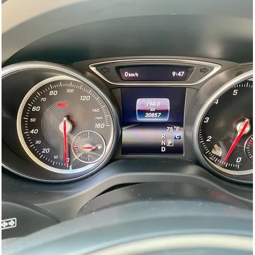 Mercedes-Benz CLA 250 2018 Plateado Caracas