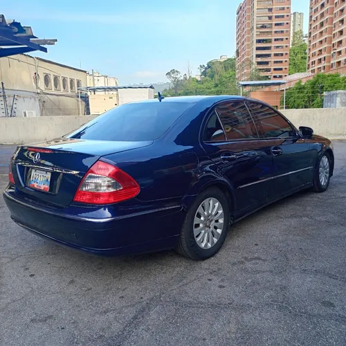 Mercedes-Benz E 280 2007 Azul Caracas