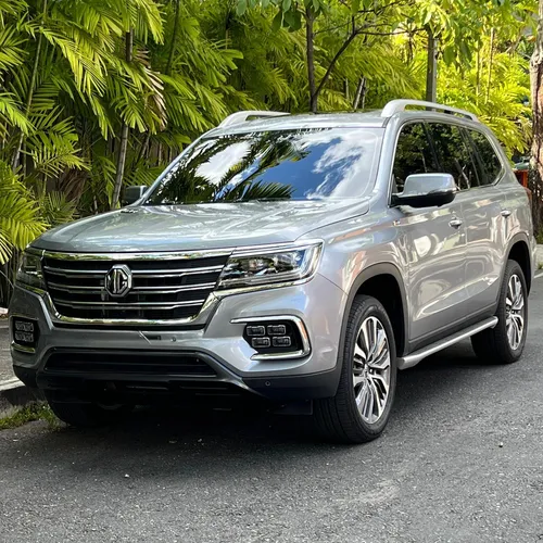 MG RX8 2024 Gris Caracas