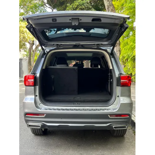 MG RX8 2024 Gris Caracas