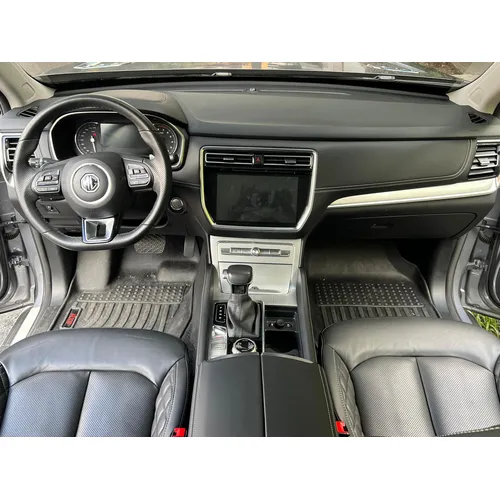 MG RX8 2024 Gris Caracas