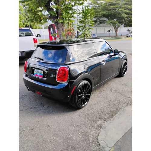 Mini Cooper 2020 Negro Maracay