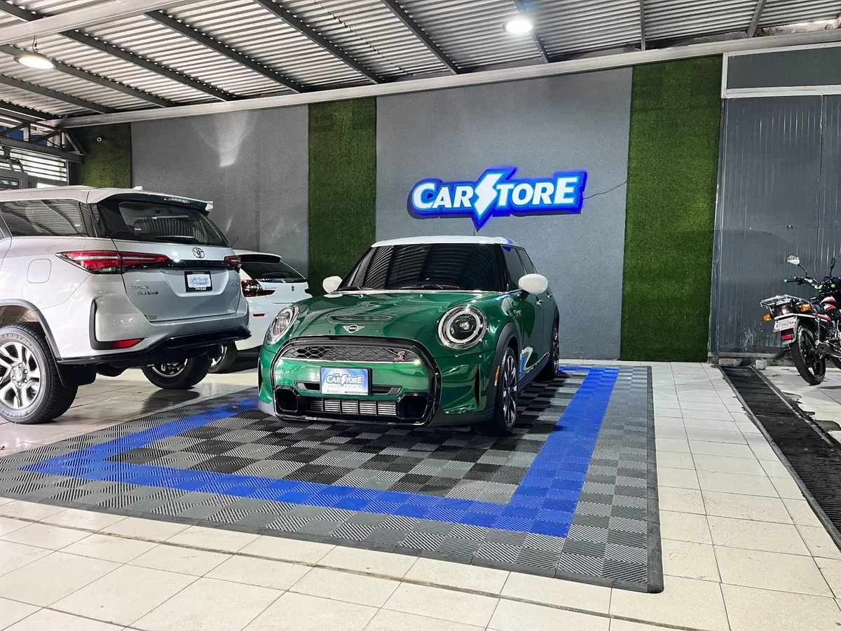 Mini Cooper S 2024 Verde Caracas