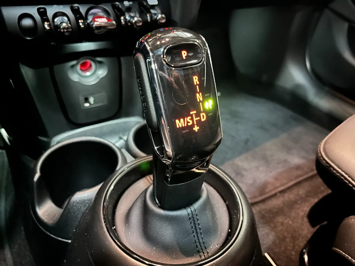 Mini Cooper S 2024 Verde Caracas