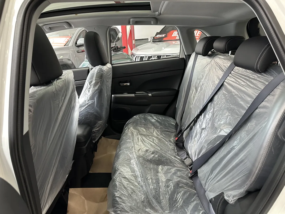 Mitsubishi ASX suv 2024 blanco7