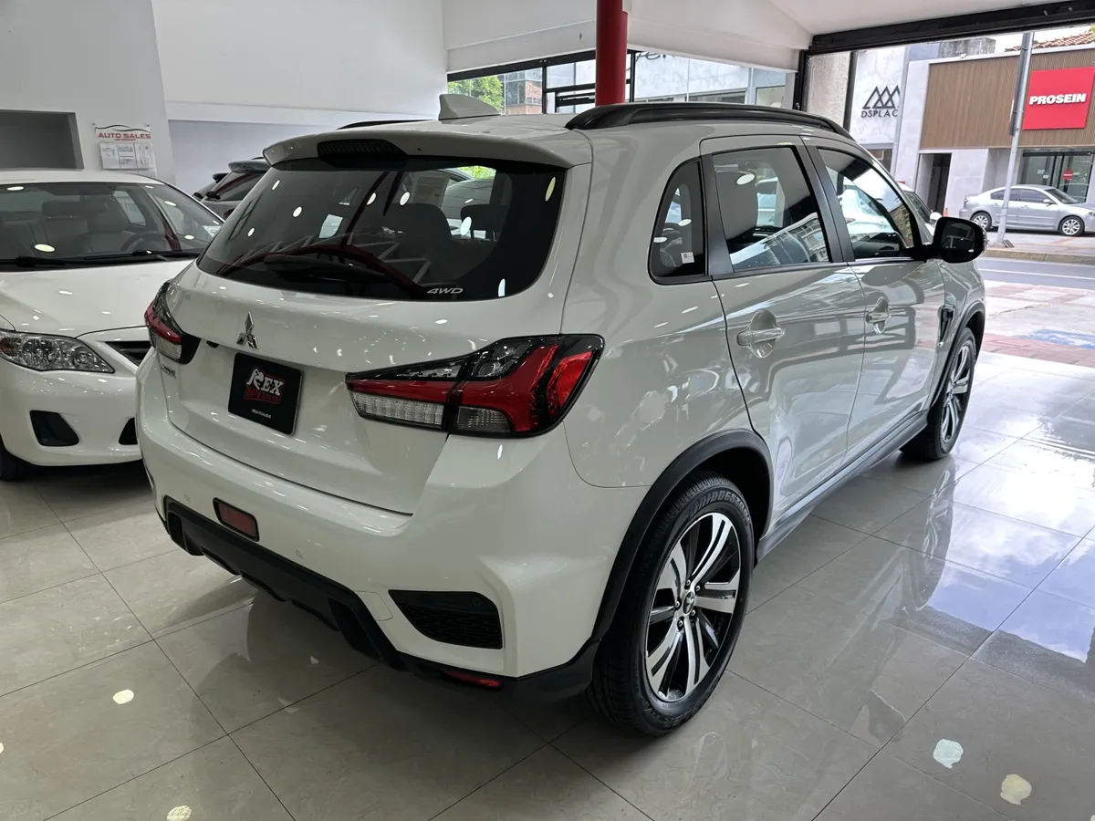 Mitsubishi ASX 2024 Blanco Caracas