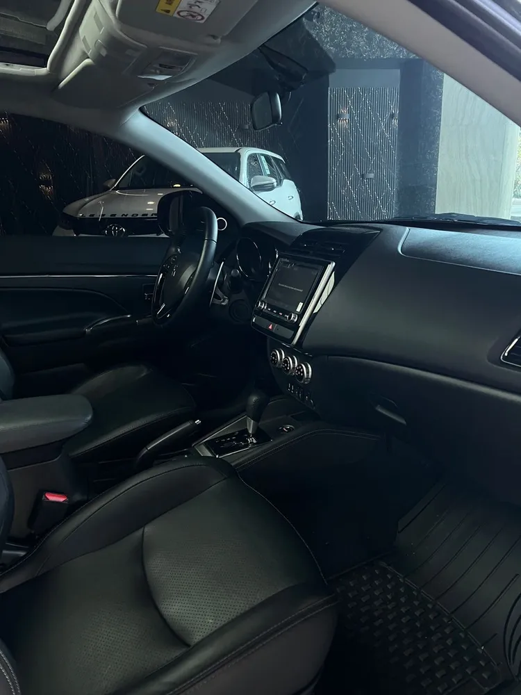Mitsubishi ASX 2024 Negro Caracas