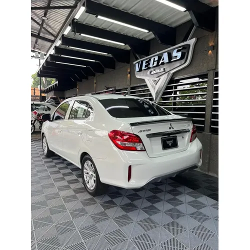 Mitsubishi Attrage 2023 Blanco Barquisimeto